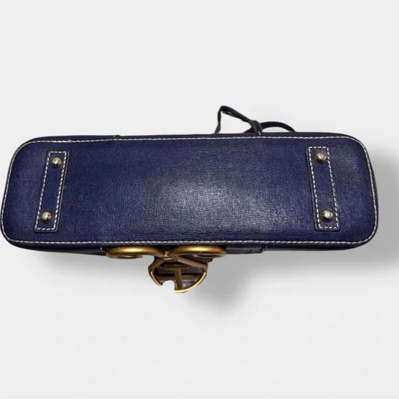 ❌❌❌ Blue Penrose Pocket Tote - Picture 4 of 12